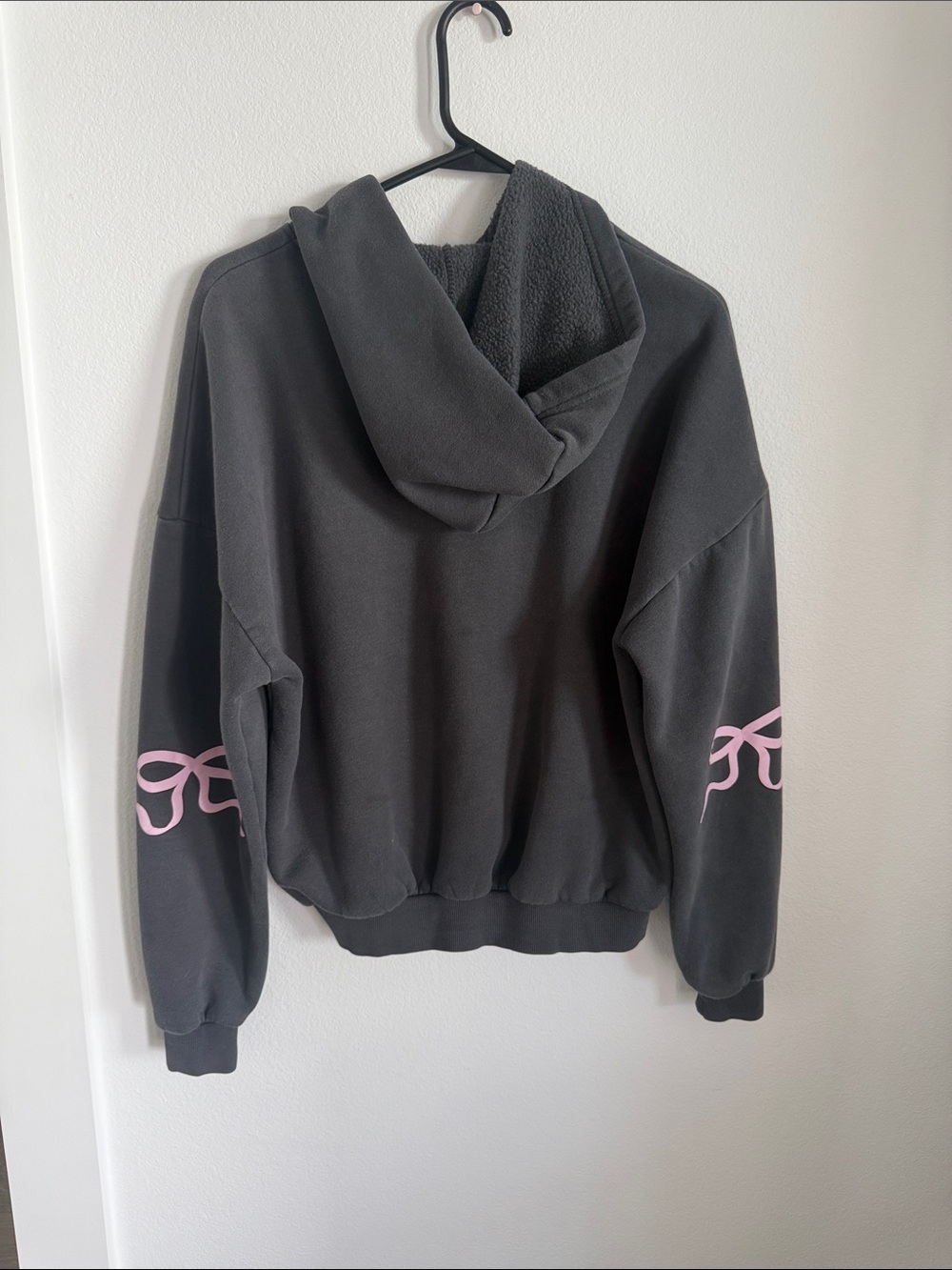 Edikted pullover Small - Picture 3 of 3